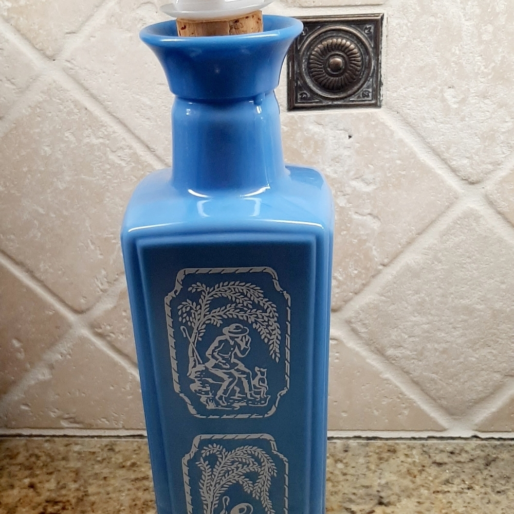 VTG JAMES BEAM CERAMIC BOTTLE